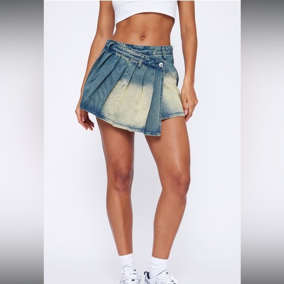 NWT PLT Indigo Vintage Wash Asymmetric Micro Denim Mini Tennis Skirt y2k - Picture 2 of 7